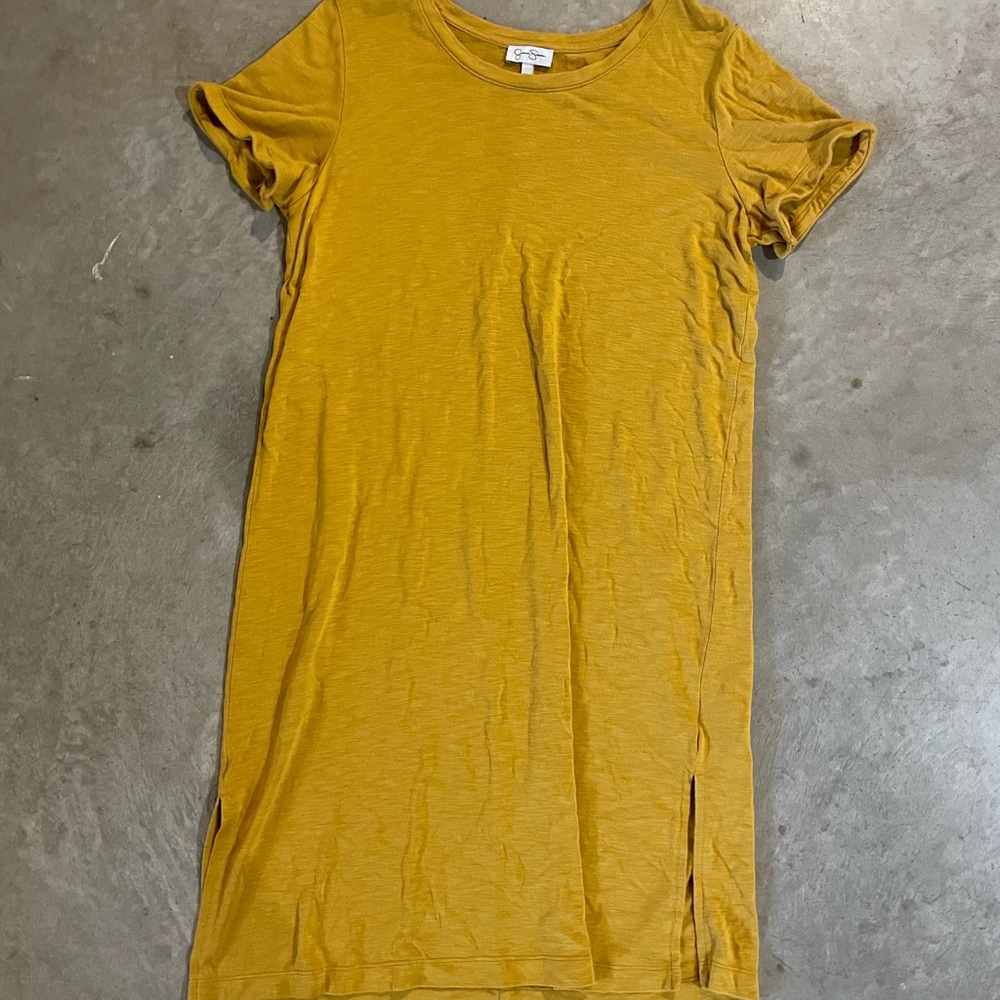 Jessica Simpson Golden Dress